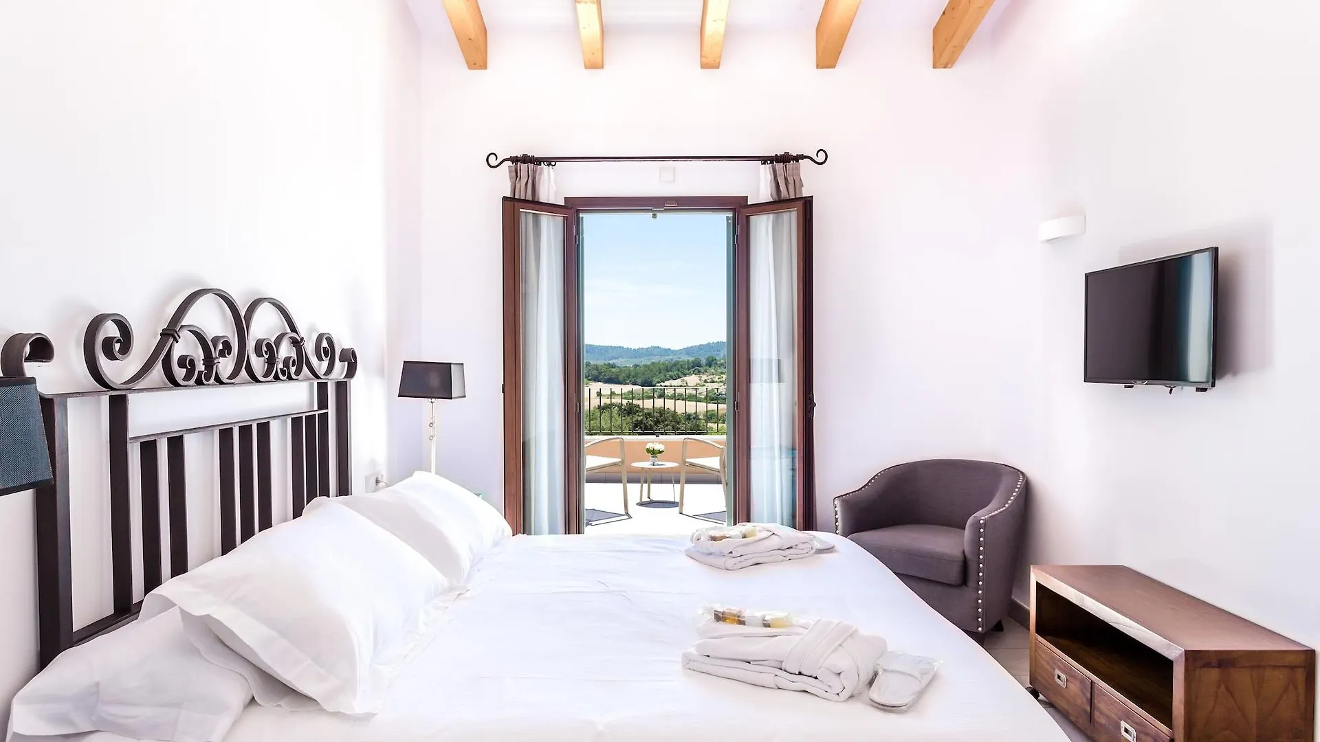 Agroturismo Ses Vistes Porreres