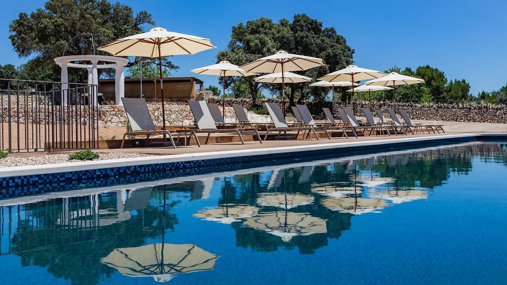 Agroturismo Ses Vistes Porreres